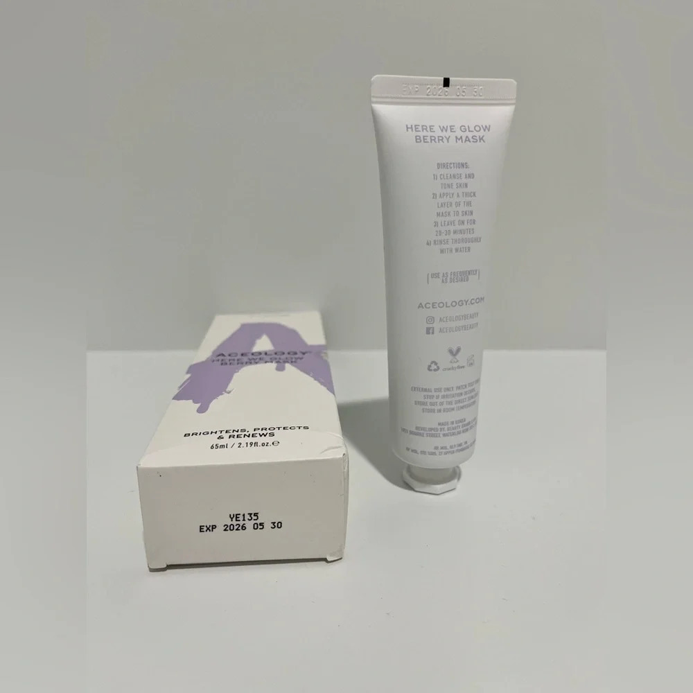 Aceology Here We Glow Berry Mask NEW 65ml Brightens, Protects & Renews - Picture 4 of 5